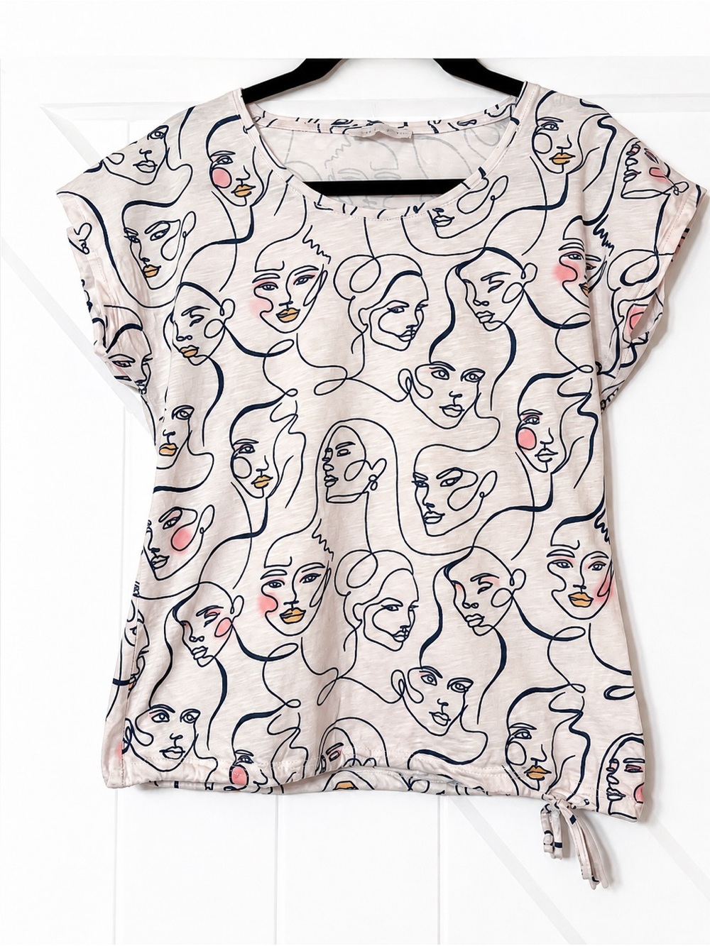 Armand Thiery Abstract Art Tee Face Print Top M